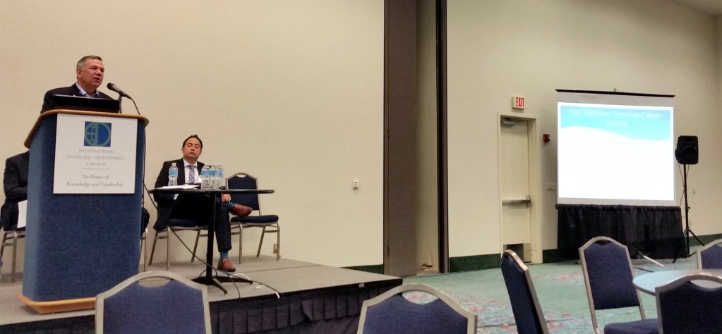 Deane delivers a talk at IEDC's Fall Meeting in Fort Worth, TX regarding "NAFTA - After 20 Years"